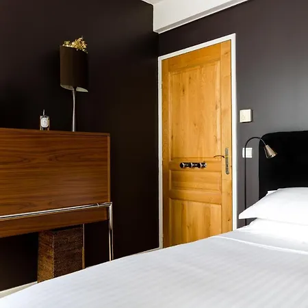 Apartment Boulevard Saint-germain Townhouse By Onefinestay *